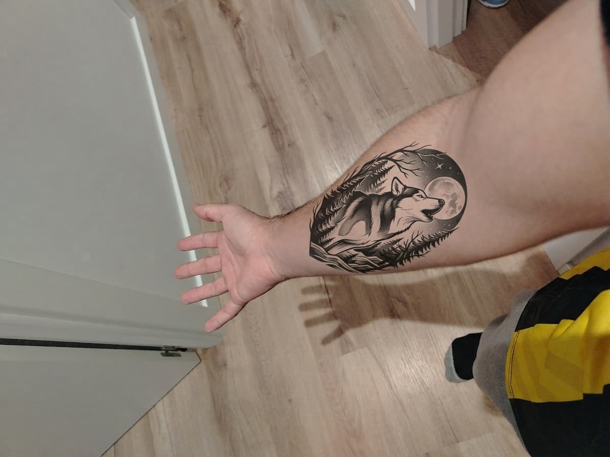 Tryon: forearm